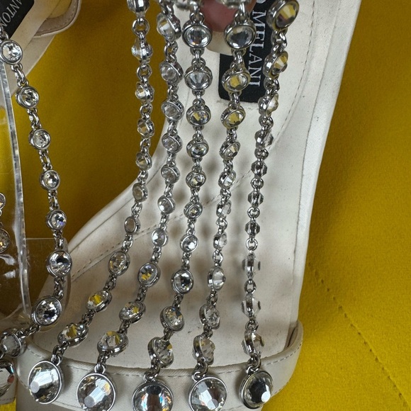 ANTONIO MELANI White Crystal Embellished Heels Size 9M - Picture 12 of 13